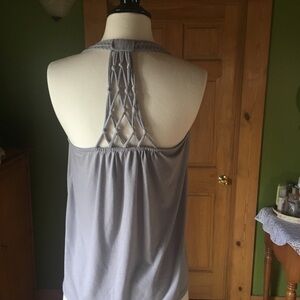 🌟Pout “vest” with cool back design🌟